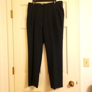 Haggar black pleated front dress pants, 34×30